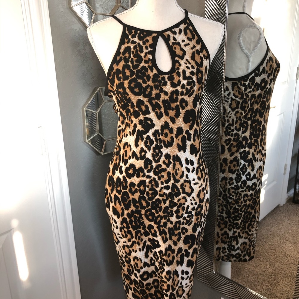 [April] Vintage Leopard Keyhole BodyCon Dress